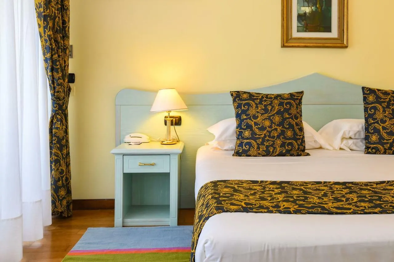 Hotel Lido International Desenzano del Garda