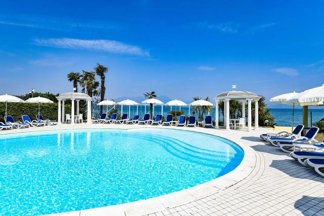 Hotel Lido International Desenzano del Garda 4*,