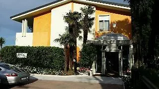 Hotel Lido International Desenzano del Garda 4*,  Italia